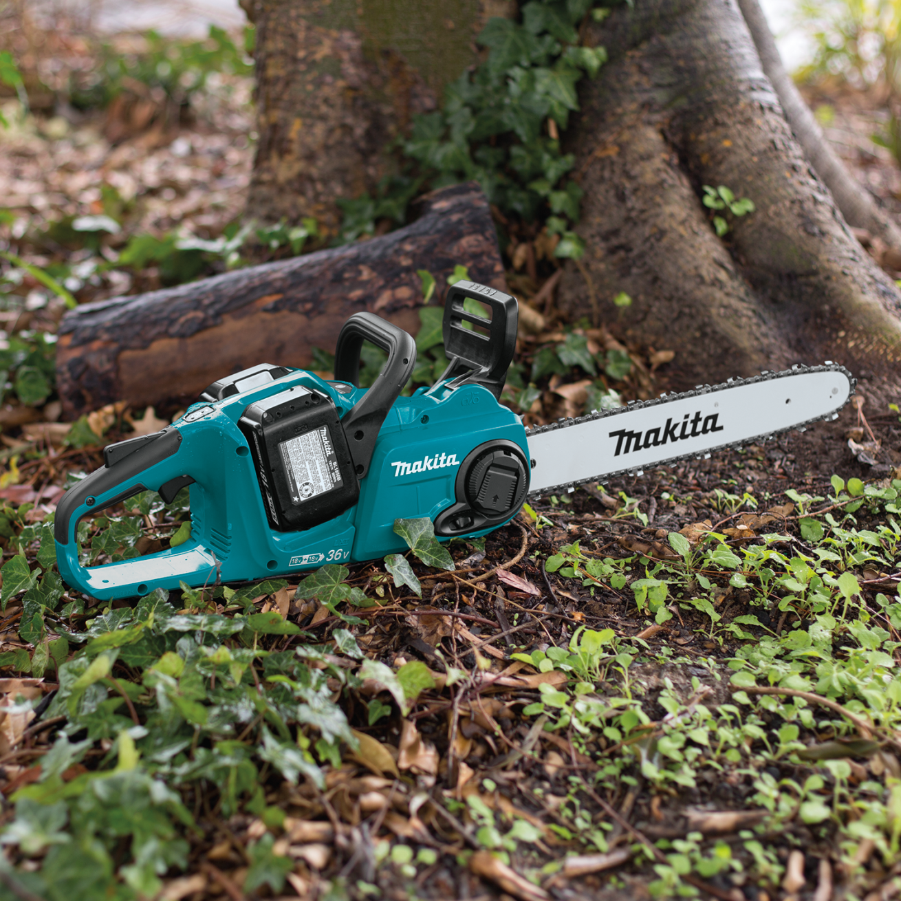 Makita XCU04PT 36V (18V X2) LXT Brushless 16 Chain Saw Kit with 4 Batteries (5.0Ah) - Online Shop